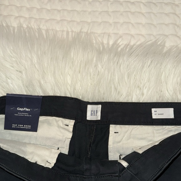 NWT men’s Gap shorts - Picture 5 of 5